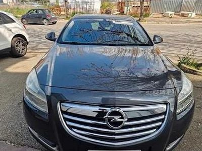 Usata Opel Insignia 174 CV (127 kW) 2011 Grigio Station wagon