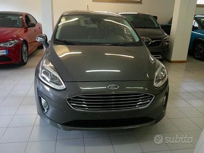 Begagnad Ford Fiesta ST-Line 100 HK (73 kW) 2019 Grå Halvkombi