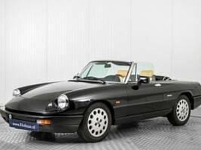 Usata Alfa Romeo Spider 120 CV (88 kW) 1991 Nero Cabrio