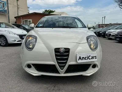 Usata Alfa Romeo MiTo Impression 85 CV (62 kW) 2014 Beige Utilitaria