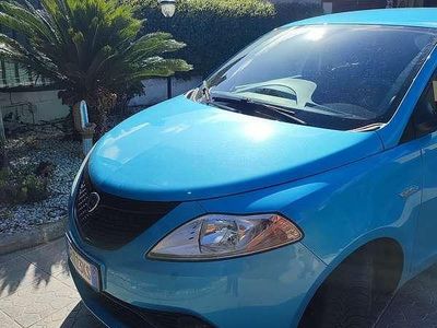 Usata Lancia Ypsilon S 69 CV (50 kW) 2021 Blu/azzurro Utilitaria