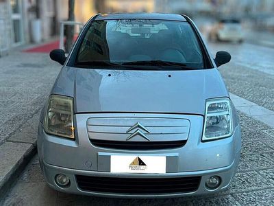 Usata Citroën C2 Exclusive 70 CV (51 kW) 2004 Grigio Utilitaria