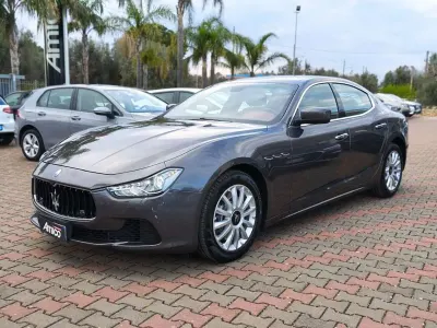 Usata Maserati Ghibli 275 CV (202 kW) 2016 Grigio Berlina
