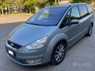 Usata Ford Galaxy 140 CV (102 kW) 2008 Grigio Monovolume