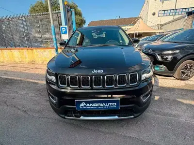 Usata Jeep Compass Limited 140 CV (102 kW) 2018 Nero SUV