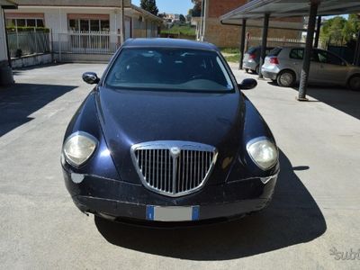 lancia thesis 2400 usata lancia thesis 2400 usata