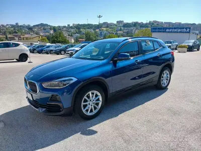 Usata BMW X2 Advantage 116 CV (85 kW) 2022 Blu SUV