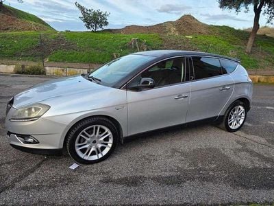 Begagnad Lancia Delta 120 HK (88 kW) 2011 Halvkombi