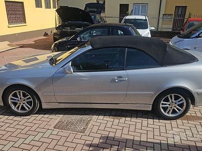 Usata Mercedes CLK200 192 CV (141 kW) 2002 Grigio Cabrio