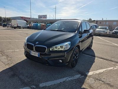 Usata BMW 218 Luxury Line 150 CV (110 kW) 2018 Nero Monovolume