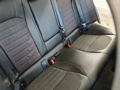 Usata Alfa Romeo Giulia 180 CV (132 kW) 2018 Blu Berlina