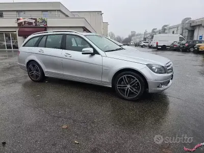 Usata Mercedes C200 Avantgarde 136 CV (100 kW) 2009 Grigio Station wagon