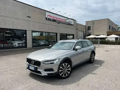 Usata Volvo V90 CC Business Edition 197 CV (144 kW) 2023 Argento Station wagon