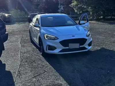 Usata Ford Focus 120 CV (88 kW) 2021 Bianco Berlina