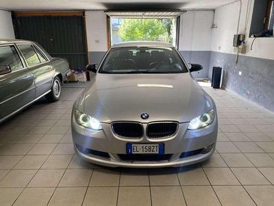 BMW 325