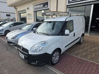 Usata Fiat Doblò 105 CV (77 kW) 2014 Bianco Monovolume