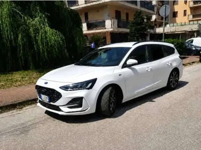 Usata Ford Focus Active 120 CV (88 kW) 2022 Other Station wagon