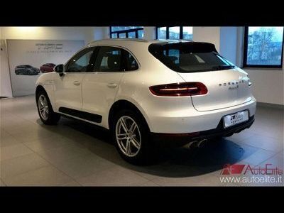 Porsche Macan S