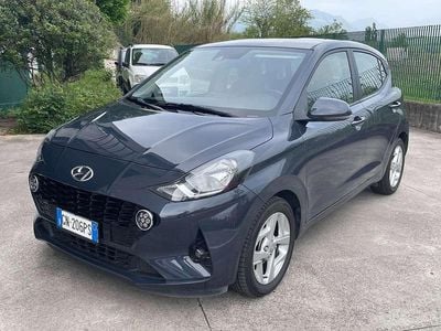 Usata Hyundai i10 67 CV (49 kW) 2023 Grigio Utilitaria