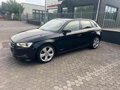 Usata Audi A3 Ambiente 105 CV (77 kW) 2013 Nero Berlina