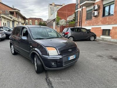 Usata Ford Fusion 80 CV (58 kW) 2007 Utilitaria