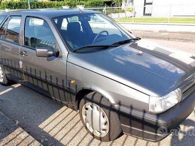 Usata Fiat Tipo 69 CV (50 kW) 1994 Grigio Utilitaria