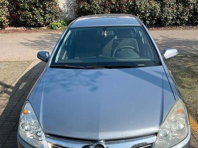 Usata Opel Astra Enjoy 68 CV (50 kW) 2008 Berlina