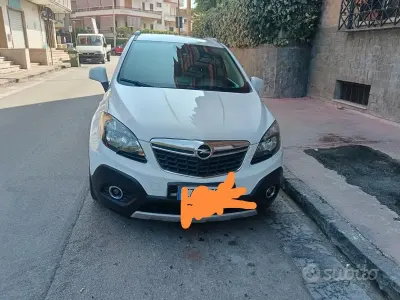 Usata Opel Mokka 140 CV (102 kW) 2015 Bianco SUV