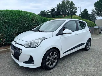 Usata Hyundai i10 67 CV (49 kW) 2017 Bianco Utilitaria