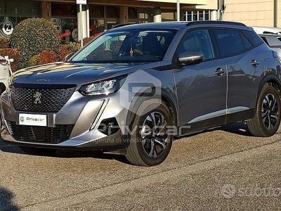 Usata Peugeot 2008 Allure 131 CV (96 kW) 2022 Grigio SUV