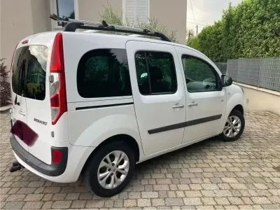 Usata Renault Kangoo 110 CV (80 kW) 2016 Bianco Monovolume
