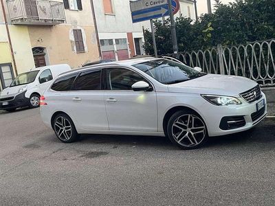 Usata Peugeot 308 Allure 120 CV (88 kW) 2017 Bianco Station wagon