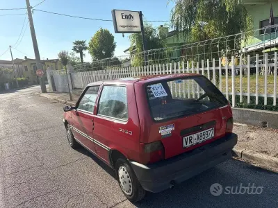 Usata Fiat Uno 45 CV (33 kW) 1989 Rosso Utilitaria