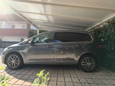 Usata VW Touran Highline 170 CV (125 kW) 2010 Monovolume