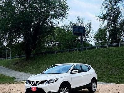 Usata Nissan Qashqai 131 CV (96 kW) 2017 Bianco SUV