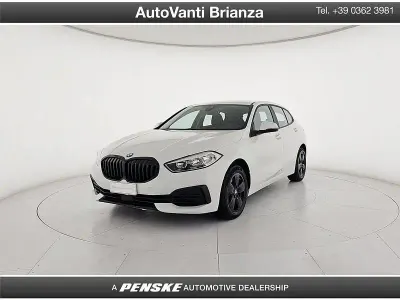 Usata BMW 116 Advantage 116 CV (85 kW) 2022 Bianco Utilitaria