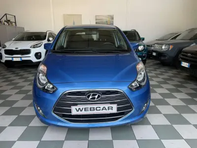 Usata Hyundai ix20 Xpossible 124 CV (91 kW) 2016 Blu/azzurro Utilitaria