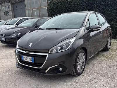 Usata Peugeot 208 Allure 75 CV (55 kW) 2018 Other Utilitaria
