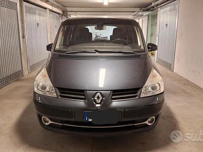 Usata Renault Espace 140 CV (102 kW) 2008 Grigio Monovolume