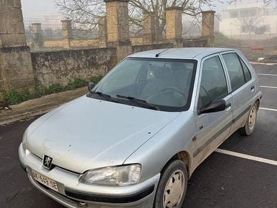 Gebraucht Peugeot 106 60 PS (44 kW) 1998 Kleinwagen