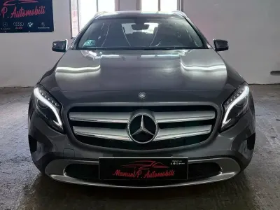Usata Mercedes GLA200 Premium 136 CV (100 kW) 2014 Grigio SUV