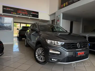 Usata VW T-Roc Business 150 CV (110 kW) 2021 Grigio SUV