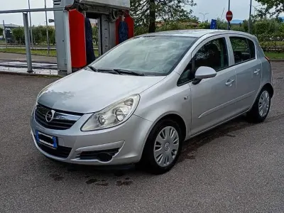 Usata Opel Corsa 80 CV (58 kW) 2006 Grigio Utilitaria