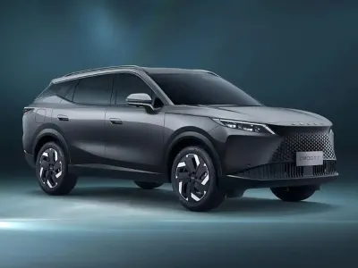Nuova Omoda 7 143 CV (105 kW) 2026 Grigio SUV