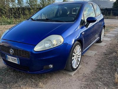 Usata Fiat Grande Punto 90 CV (66 kW) 2007 Utilitaria