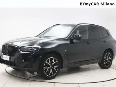 Usata BMW X3 M Sport 190 CV (139 kW) 2023 Black sapphire metallizzato SUV