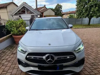 Usata Mercedes GLA180 2022 Bianco SUV