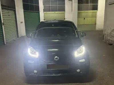 Usata Smart ForTwo Coupé 71 CV (52 kW) 2018 Nero Coupé