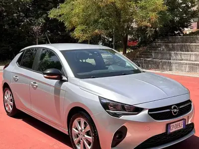 Usata Opel Corsa 75 CV (55 kW) 2023 Grigio Utilitaria