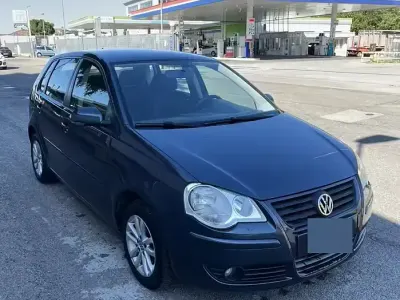 Usata VW Polo Comfortline 64 CV (47 kW) 2009 Grigio Utilitaria